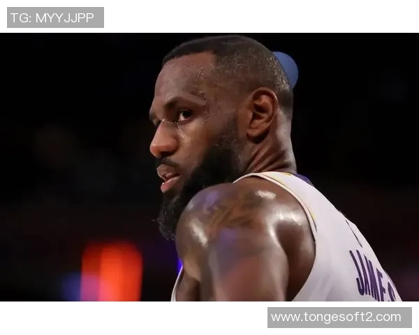 詹姆斯伤情更新:复出时间仍未确定 詹姆斯伤情更新:复出时间仍未确定